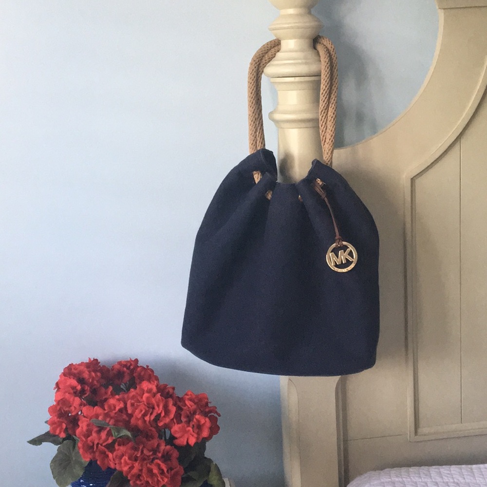 Michael Kors Navy Bucket Bag